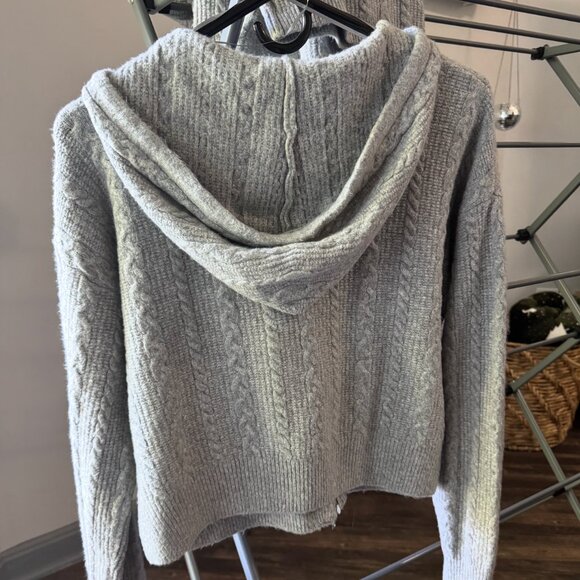 Women's Medium Gray Comfy Set - Picture 6 of 12